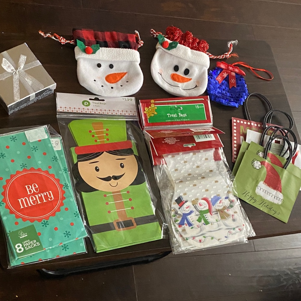 Gift & treat bags